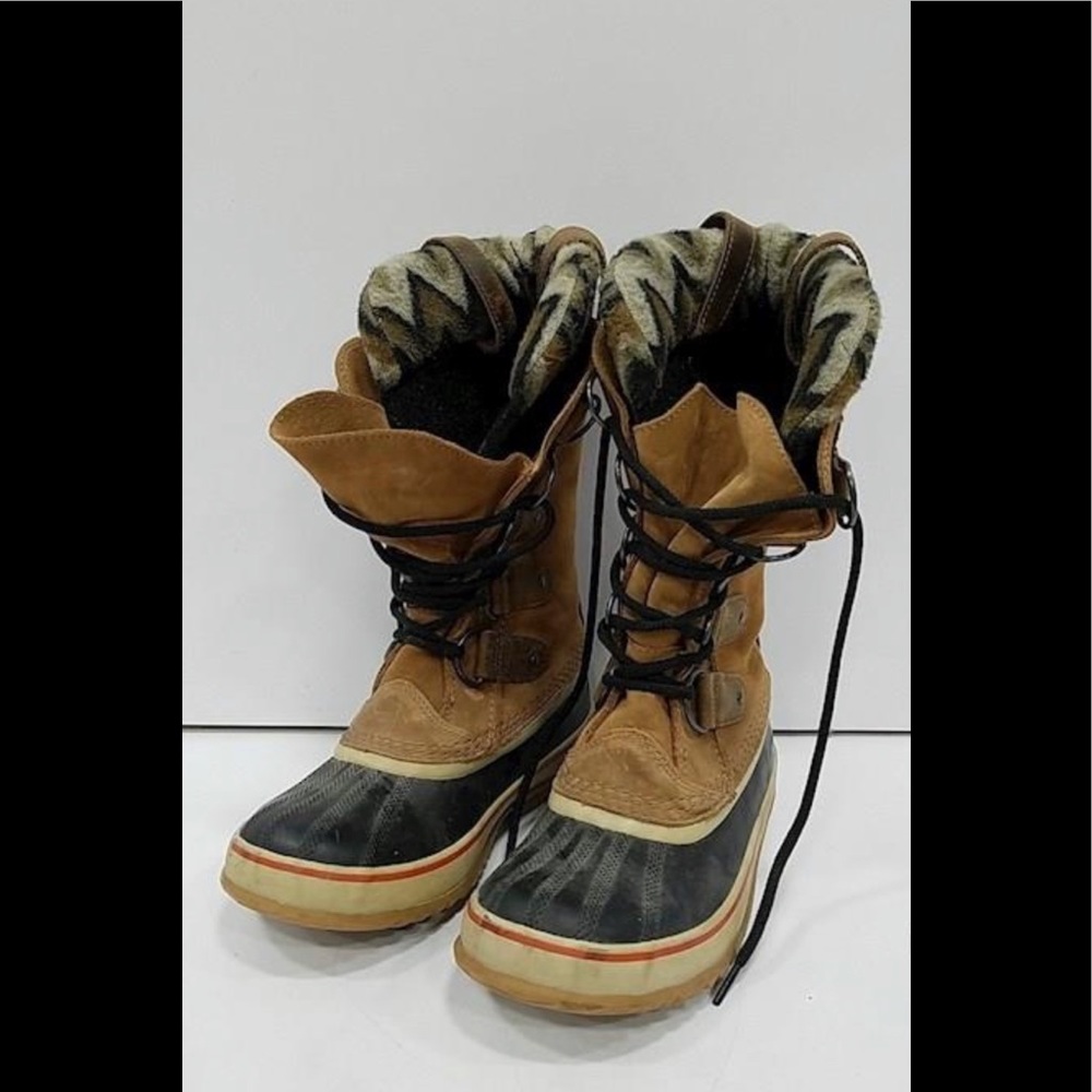 Sorel Women’s Winter Boots, Joan Of Arc Boots, tall, size 8, color tan
